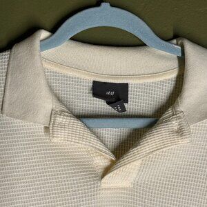 H&M Men's White and Cream Waffle Knit Sweater